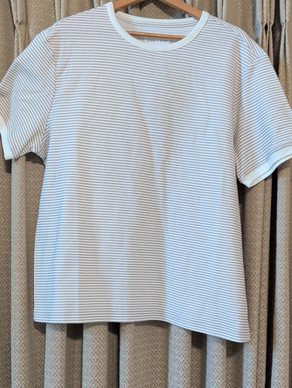 NWT Men's Size XL Edgar +Ash White & Tan Stripe Sweater Tee